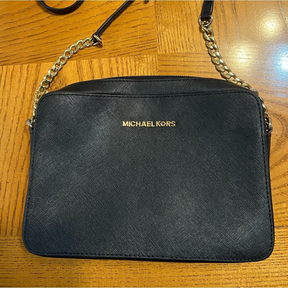 Michael Kors Jet Set Crossbody